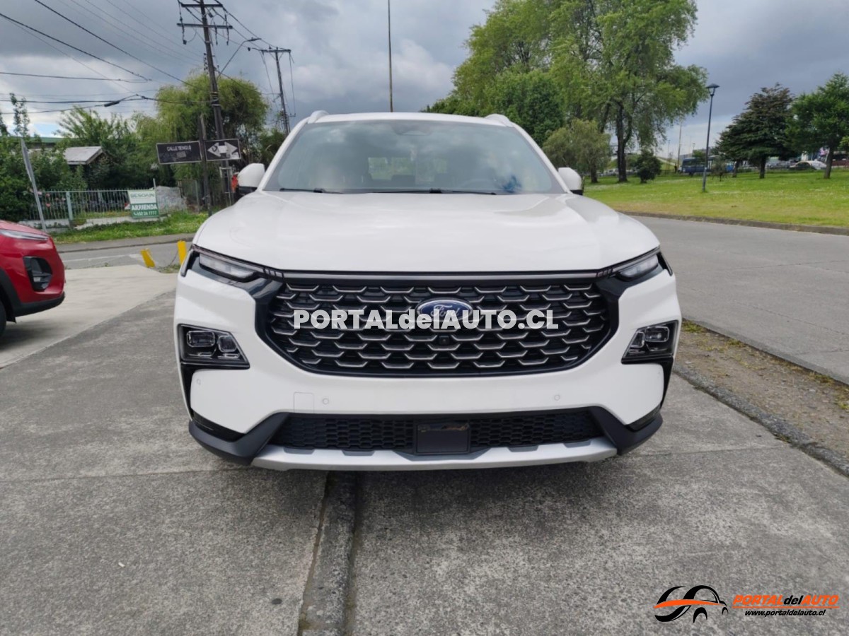 Portal del Auto | FORD TERRITORY TITANIUM AT 2024