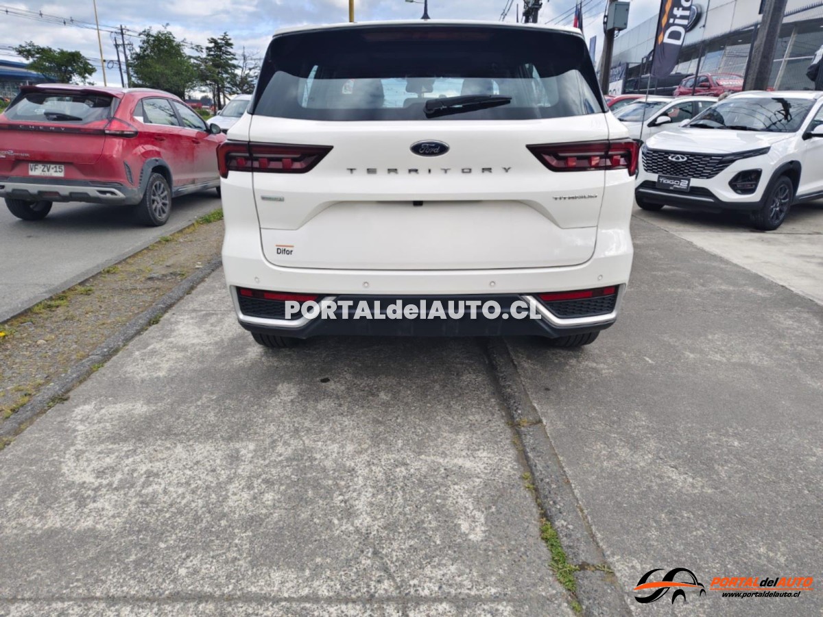 Portal del Auto | FORD TERRITORY TITANIUM AT 2024